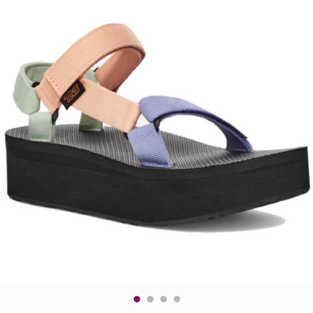 Teva Women's Flatform Universal Sandal — Lavender, Peach & Mint